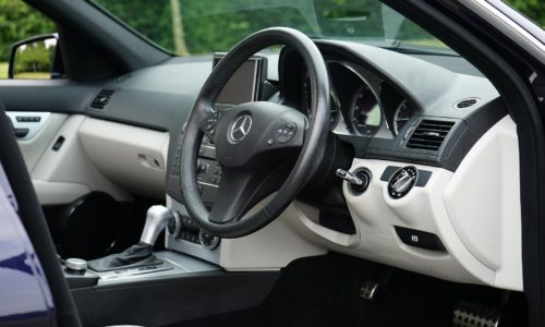 締め忘れに注意 車体トラブルを起こしかねないガソリンタンクの開けっ放し サクッと読めるくるまmagazine