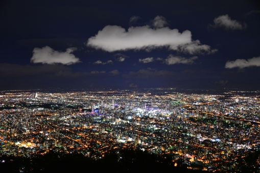 兵庫県にはきれいな夜景を見られるデートスポットあり 車の中から夜景を見られるスポットも サクッと読めるくるまmagazine