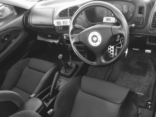 Nfcを使って偽物が分かる レアーズが始めた新しいサービスが話題 サクッと読めるくるまmagazine